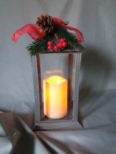 Lampion latarnia z dekoracją świąteczną